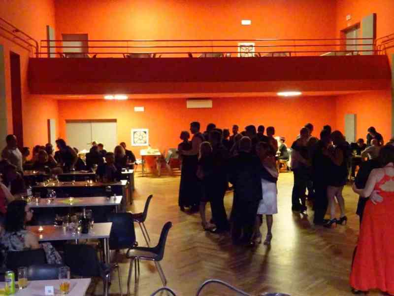 Hudba na svatbu, zábavu, oslavu, ples, firemní večírek,… - foto 2