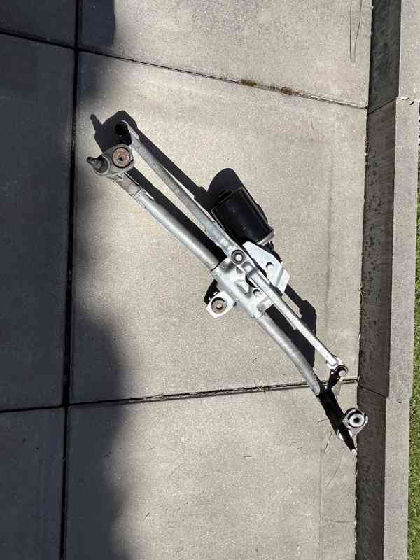 Stěrače OCTAVIA I./ GOLF, komplet táhla s motorkem - foto 7