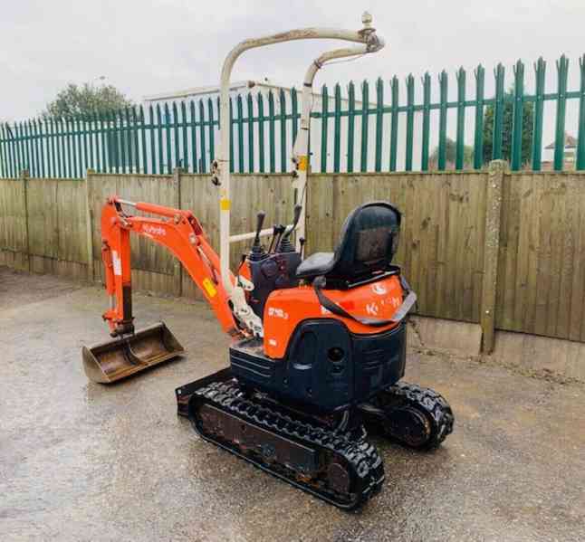 Minibagr Kubota U1o1U-3 - velmi dobrý stav  - foto 4