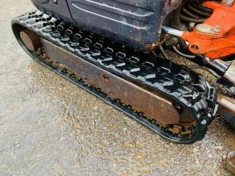 Minibagr Kubota U1o1U-3 - velmi dobrý stav  - foto 2