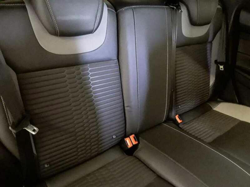 Ford Focus 2.0 EcoBoost ST benzín 184kw - foto 5