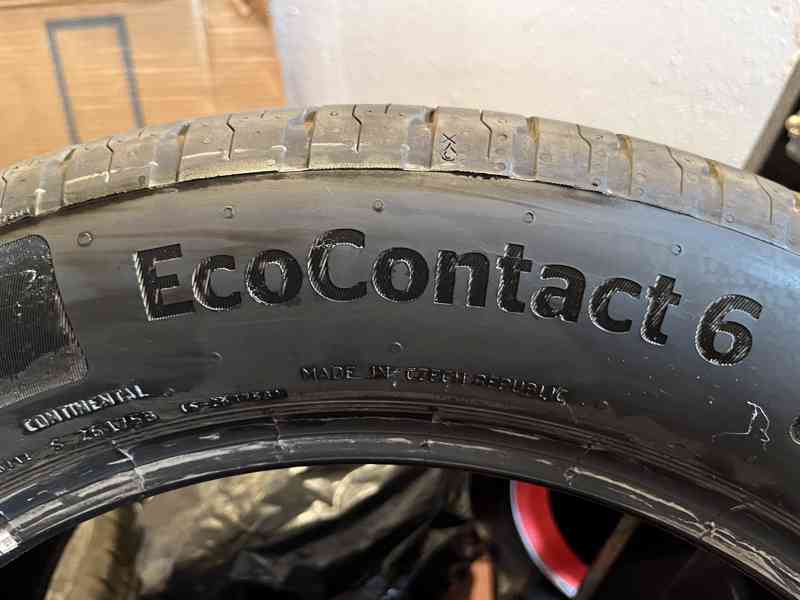 Sada Pneumatik Continental EcoContact 6 215/55 R17 94V - foto 3