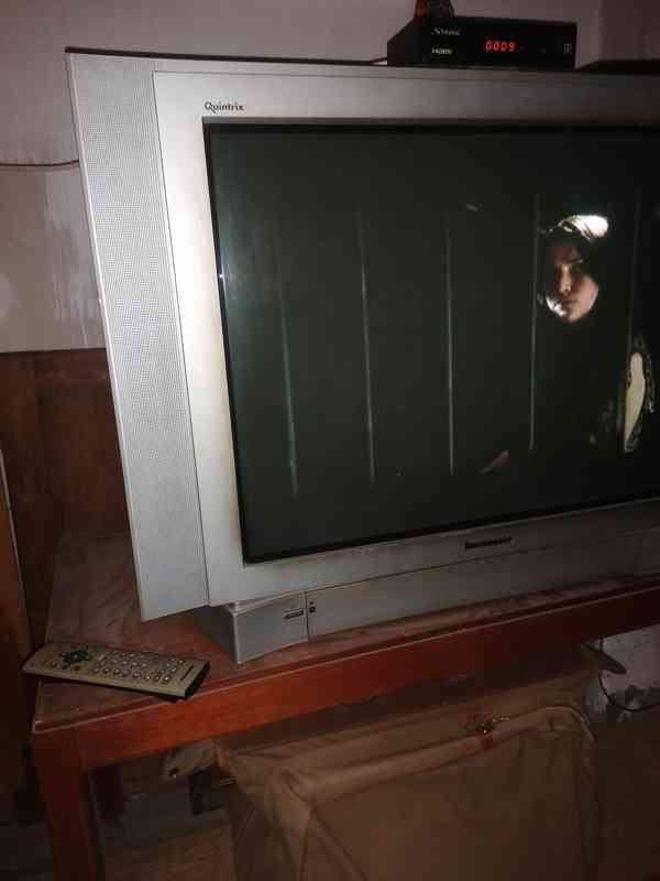 TV Panasonic - skleněnka - foto 5