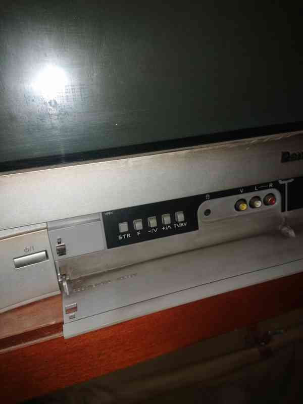 TV Panasonic - skleněnka - foto 4