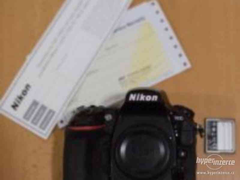 Nikon D810 +výbava - foto 1