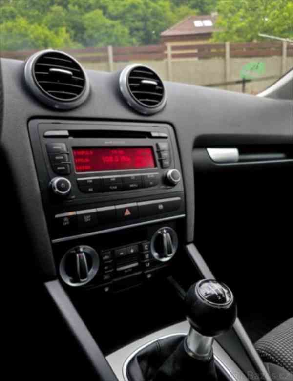Audi A3 1,4 TFSI - foto 5