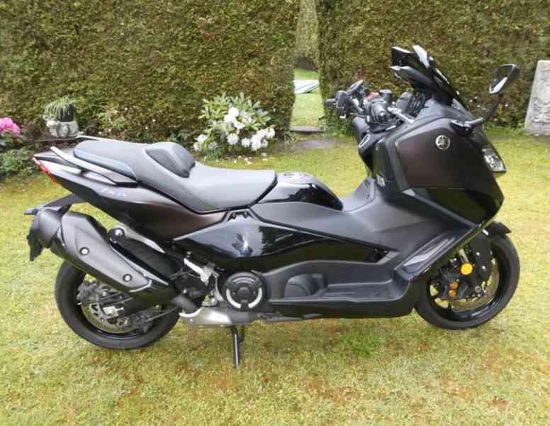 Yamaha TMAX 560 Tech Max 2025  1 majitel – 6 660 km TOP  - foto 3