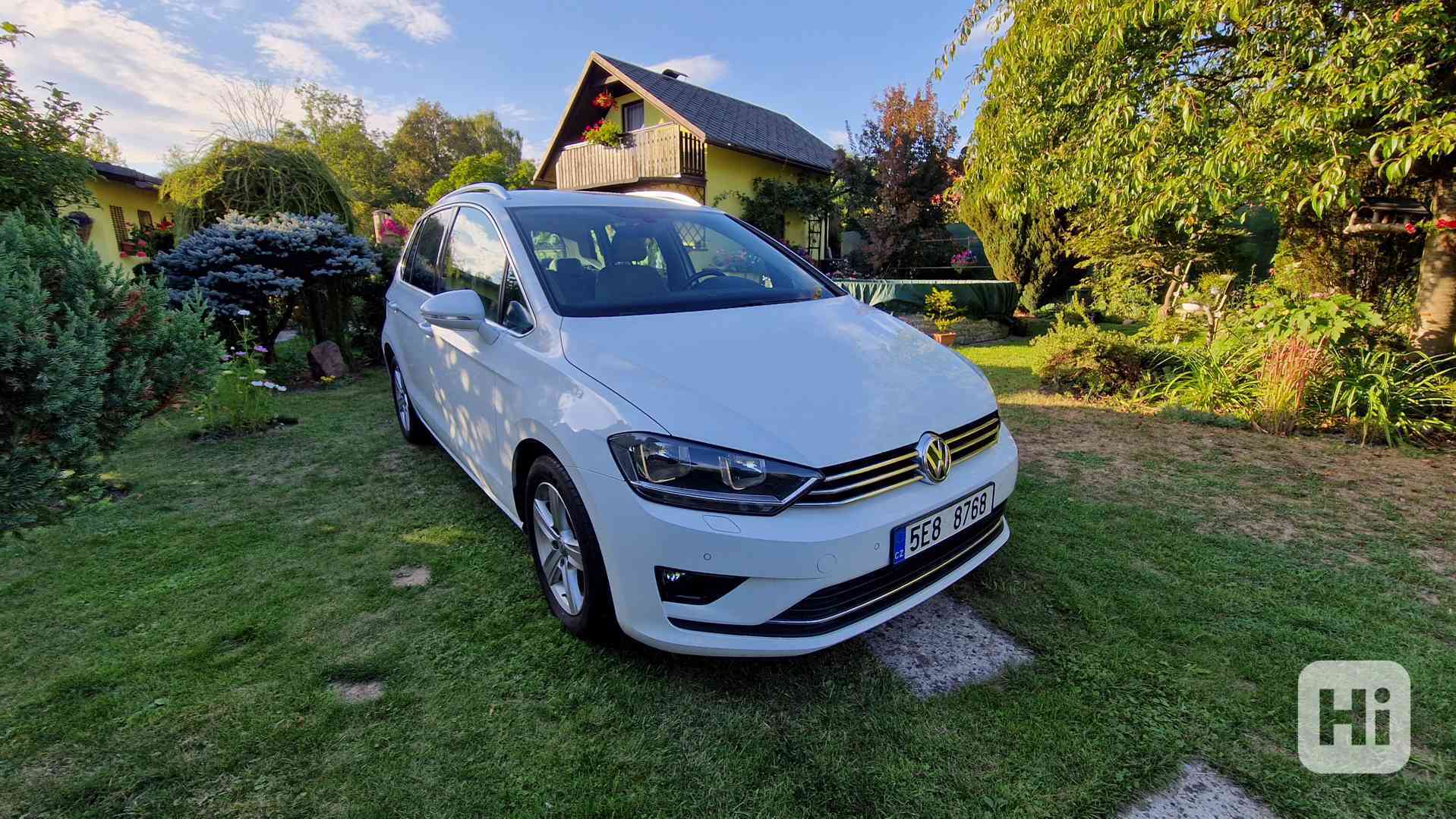 VW Golf Sportsvan 2.0 TDI 110 KW, SERV.KNÍŽKA, KOUPENO V ČR - foto 1