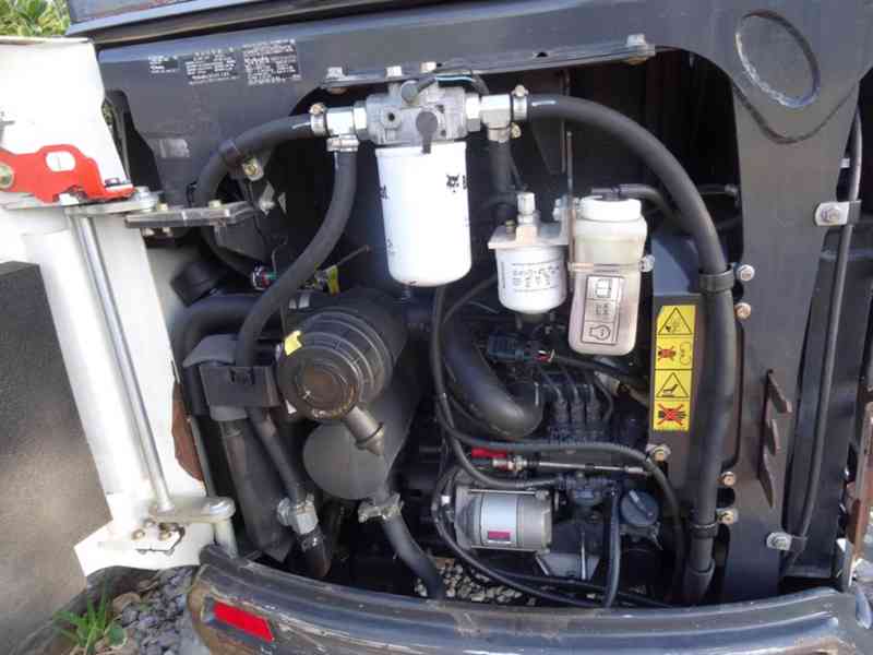 Rýpadlo Bobcat E17, 3 lopaty - foto 13