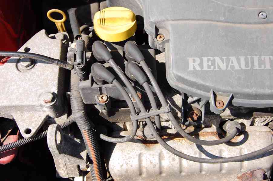 Renault Thalia 2004/1.4i//55kW/8V/nefunkční motor.  - foto 15