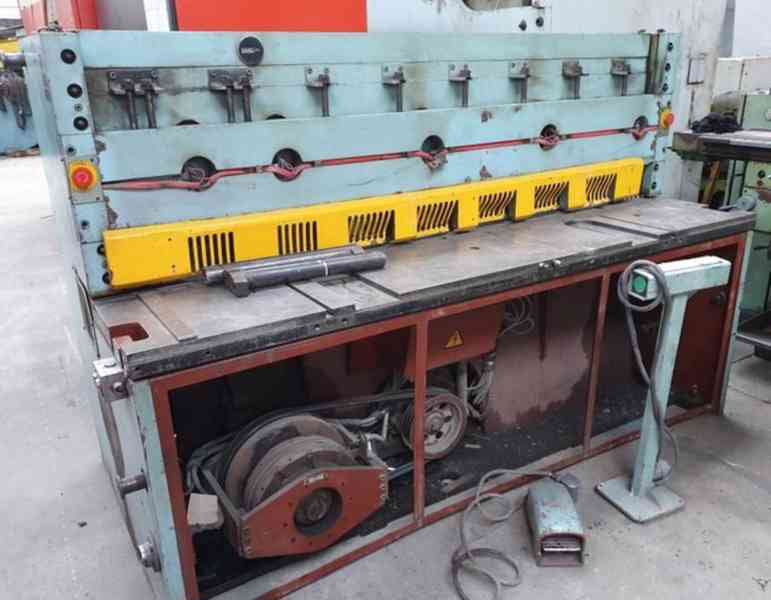 Tabulové nůžky NTE 2000/4 (14272.) 