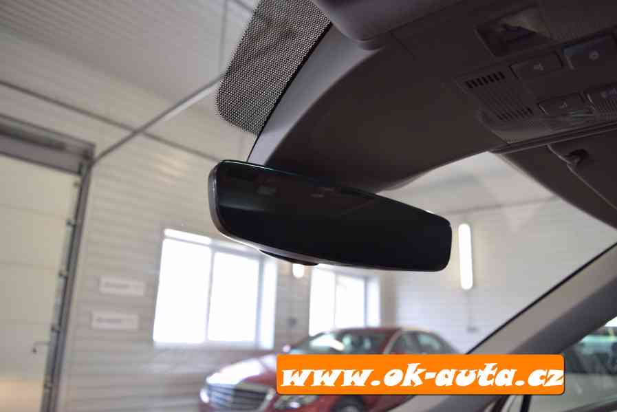 Volkswagen Tiguan 2.0 TDI VIRTUAL LCD DSG 110 kW 2020-DPH  - foto 24