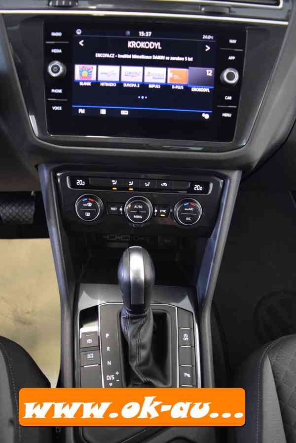 Volkswagen Tiguan 2.0 TDI VIRTUAL LCD DSG 110 kW 2020-DPH  - foto 18