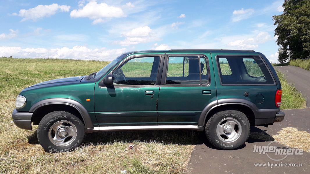 Ford Explorer - foto 12