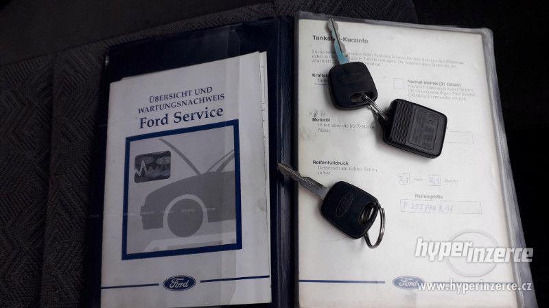 Ford Explorer - foto 13