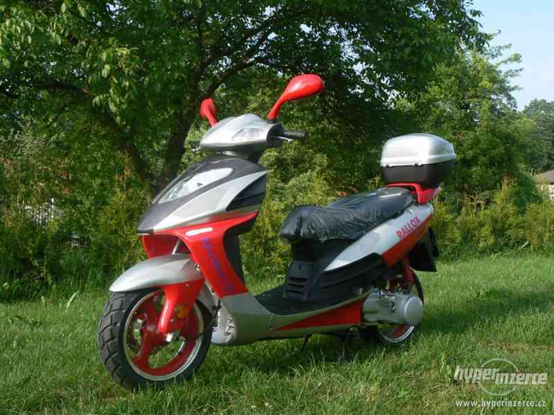 Levný 125cc skútr Rallox ADVENTURE, kufr zdarma - foto 6