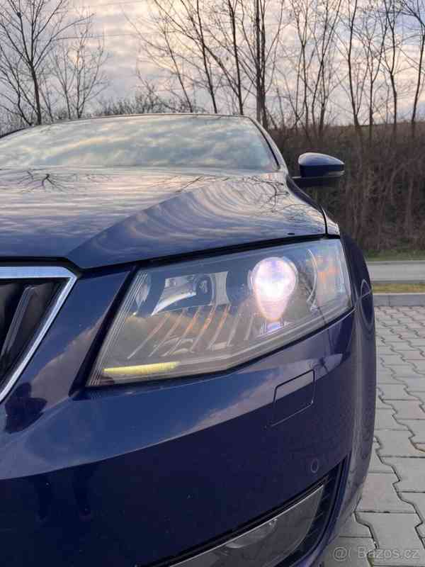 Škoda Octavia 2,0   tdi, 110kw, CarPlay, Tažné.. - foto 4