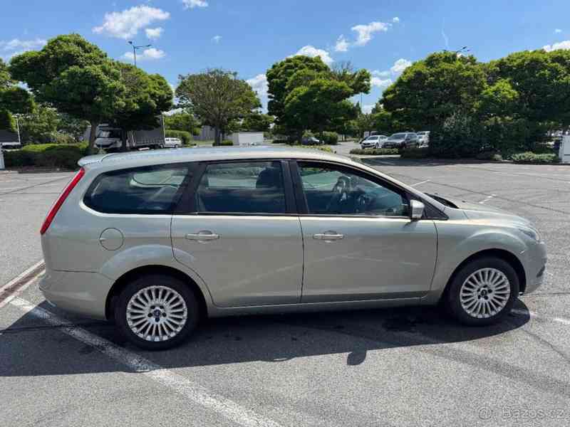 Ford Focus 1,6 FL TDCI 2010 pěkný stav a výba - foto 2