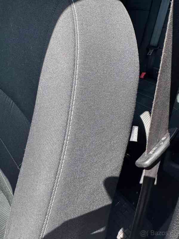 Ford Focus 1,6 FL TDCI 2010 pěkný stav a výba - foto 5