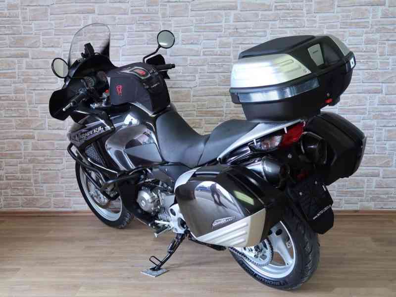 Honda XL1000VA Varadero ABS Travel plná výbava, 36400km - foto 6