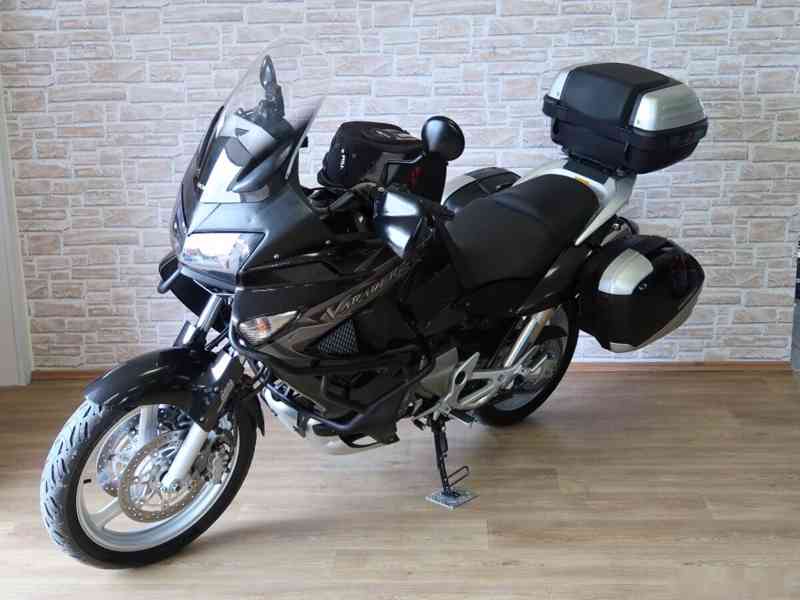 Honda XL1000VA Varadero ABS Travel plná výbava, 36400km - foto 4