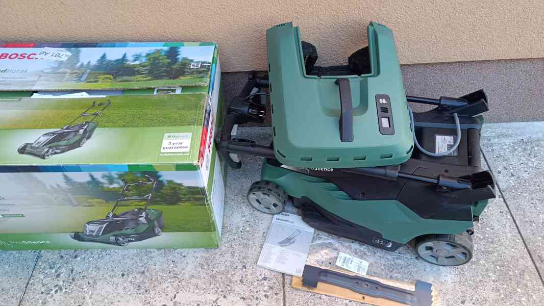 Sekačka Bosch AdvancetRotak 650 v záruce - foto 2