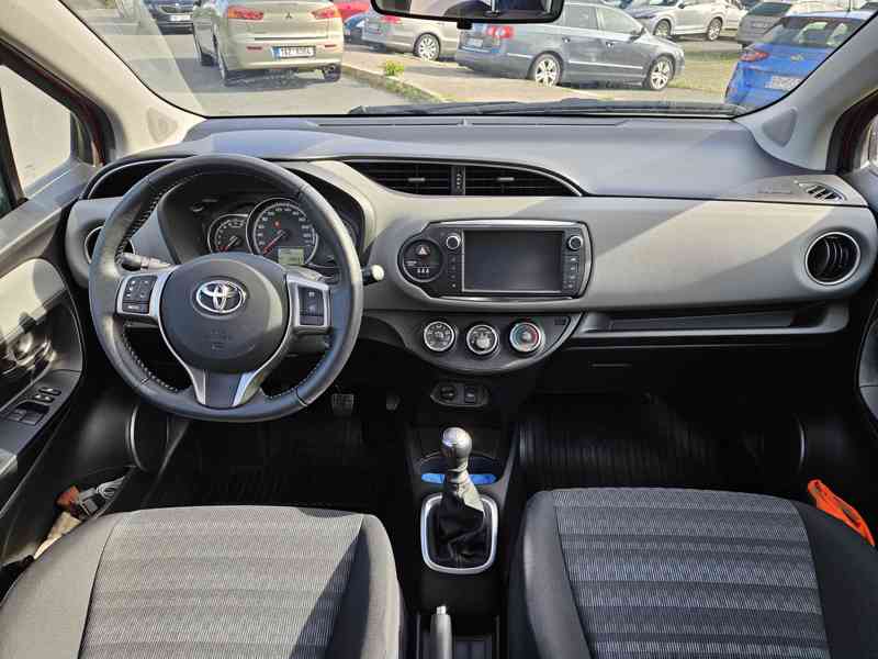 Toyota Yaris MC14/MY16 5HB 1.33 Dual VVT-i 6M/T - foto 13