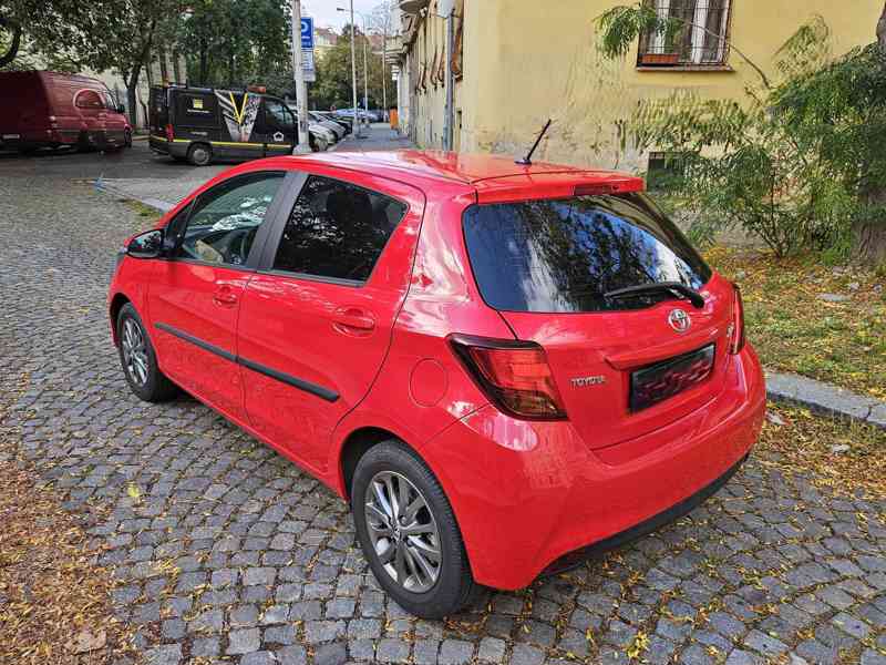 Toyota Yaris MC14/MY16 5HB 1.33 Dual VVT-i 6M/T - foto 3