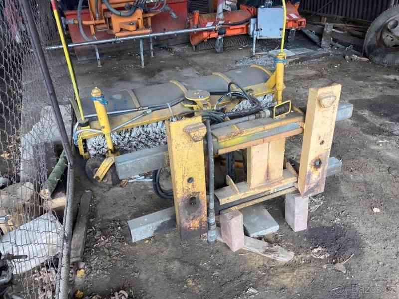 Mercedes-Benz Zametací speciál - foto 3