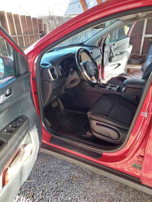 Kia Sportage 1,6 TGD-I, 4x4 - foto 7