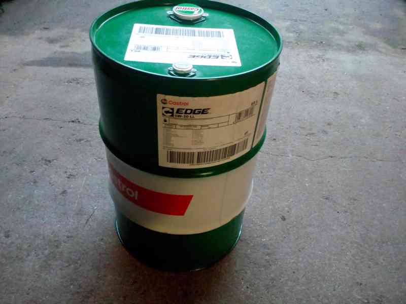 motorový olej Castrol EDGE 5w-30 LL - foto 2