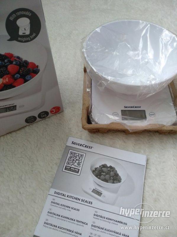 Kuchyňská digitální váha značky SilverCrest - foto 4