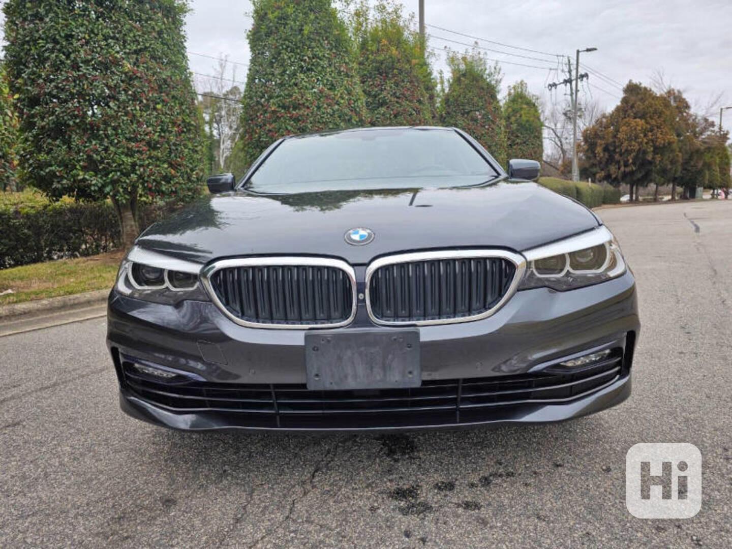 BMW řady 5 530i xDrive, rok výroby 2018 - foto 1