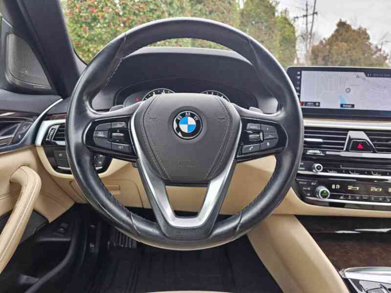 BMW řady 5 530i xDrive, rok výroby 2018 - foto 6