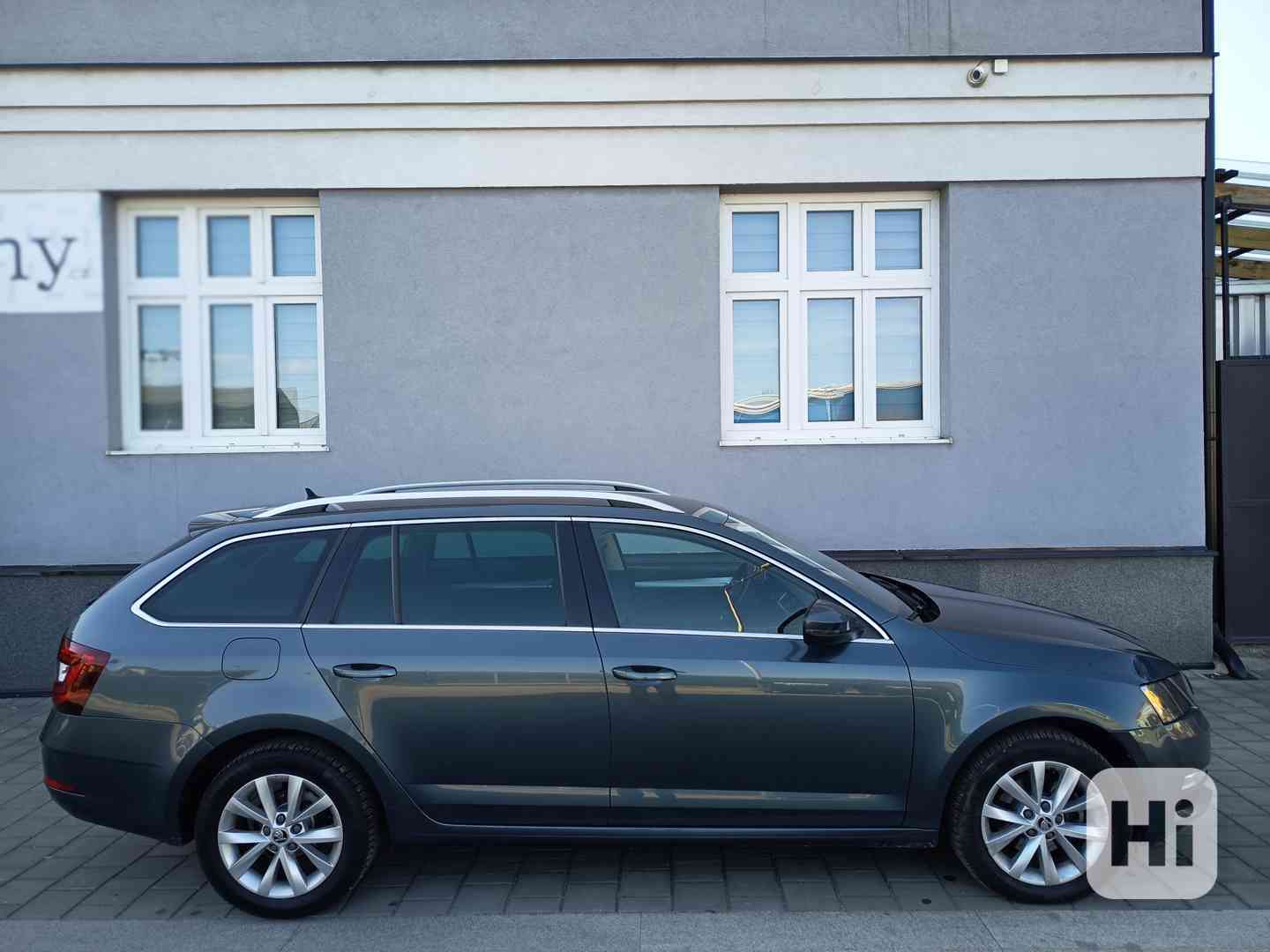 ŠKODA Octavia Combi 1,6TDI Style Plus DSG  - foto 1