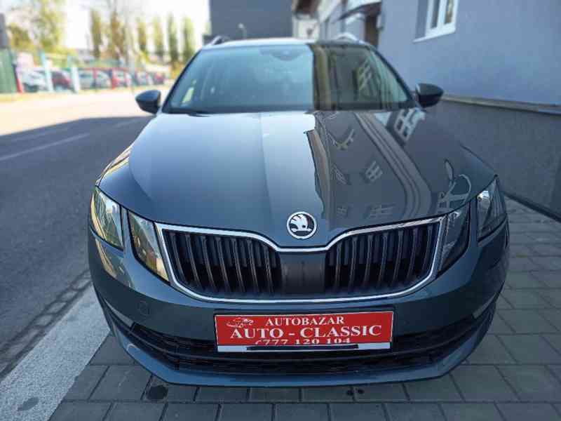ŠKODA Octavia Combi 1,6TDI Style Plus DSG  - foto 2