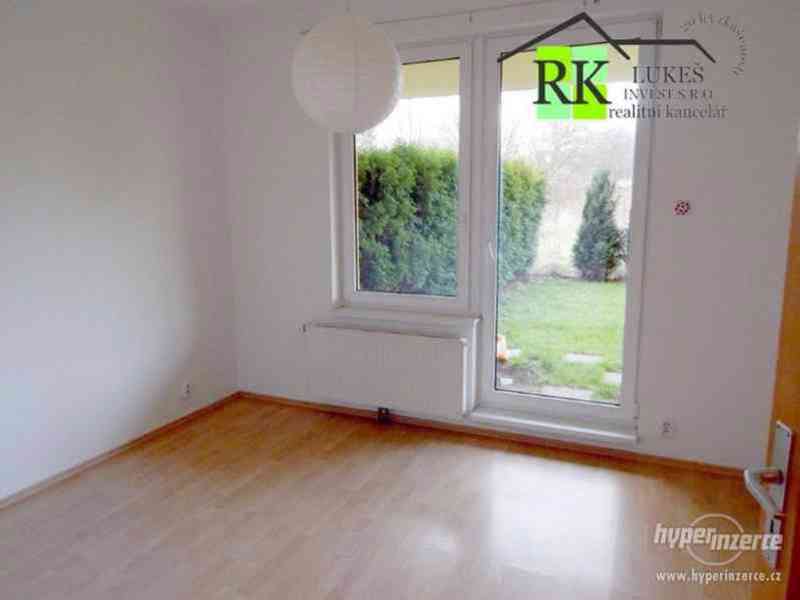 Praha 6 - Vokovice, byt 3+kk/ T. Garáž, zahrádka. - foto 19
