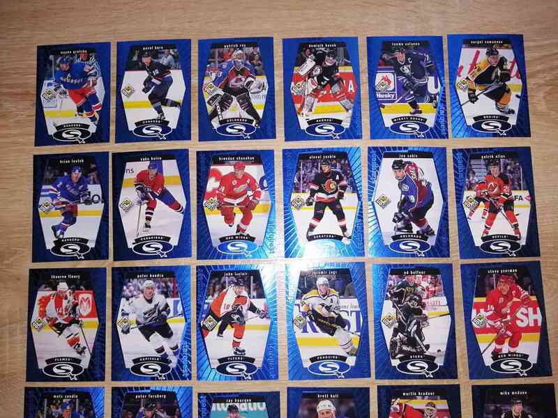 Hokejové karty Starquest Blue celý set 30 karet - foto 2