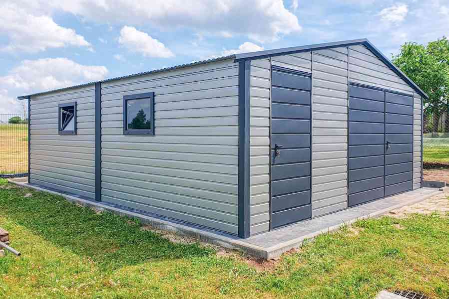 Plechova garáž 7x6m vrata dveře - 2x Okno Antracit TS710 - foto 7