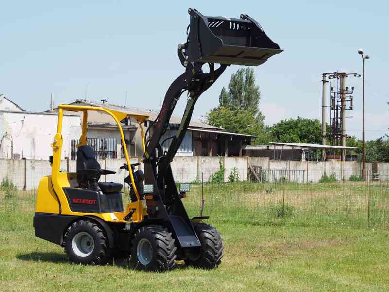 mininakladač Schmidt 3530 - foto 8