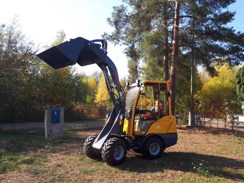 mininakladač Schmidt 3530 - foto 3