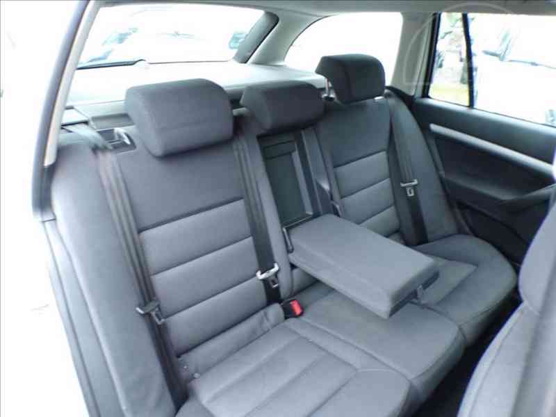 Škoda Octavia 1,9 TDI KLIMA.TAŽ.ZAŘ. - foto 10
