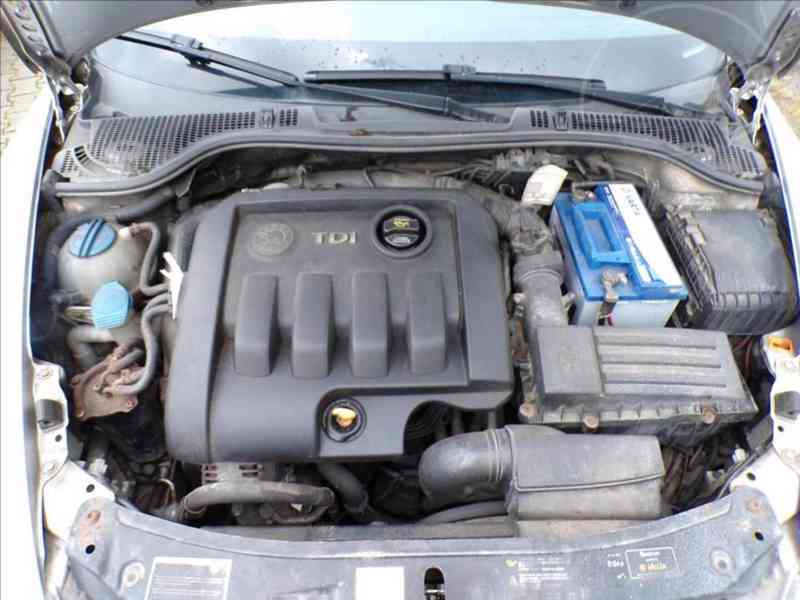 Škoda Octavia 1,9 TDI KLIMA.TAŽ.ZAŘ. - foto 13