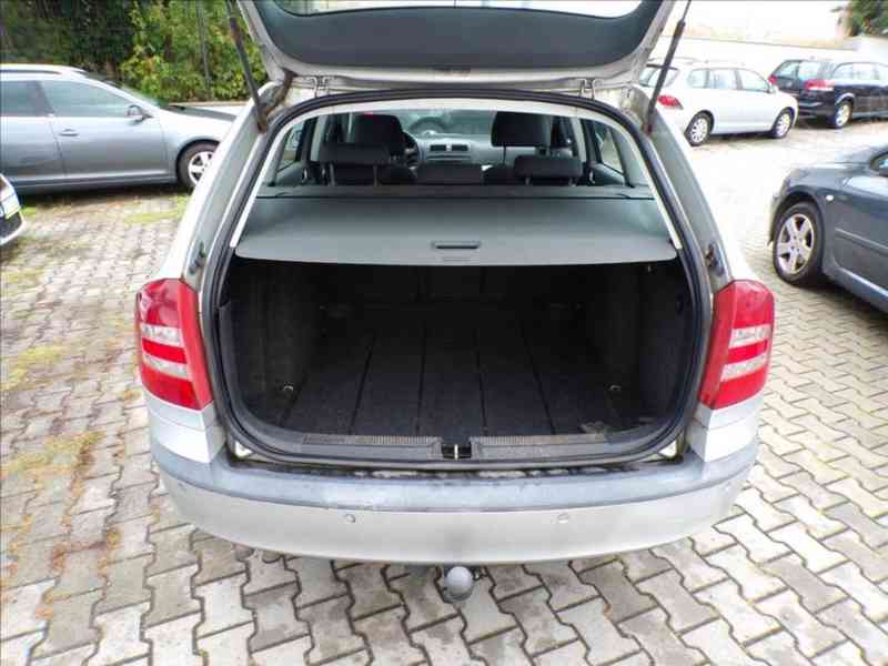 Škoda Octavia 1,9 TDI KLIMA.TAŽ.ZAŘ. - foto 9