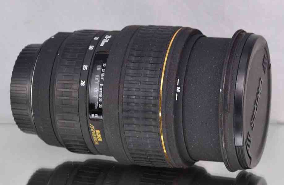 pro Canon -Sigma DG 28-70mm F/2.8 EX DF ASPHERICAL - foto 7