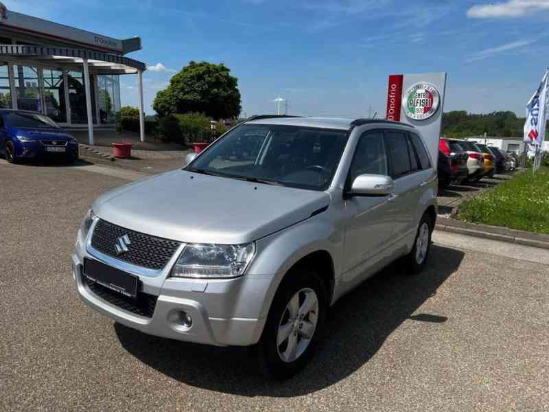 Suzuki Grand Vitara 2.4i Comfort benzín 124kw - foto 9