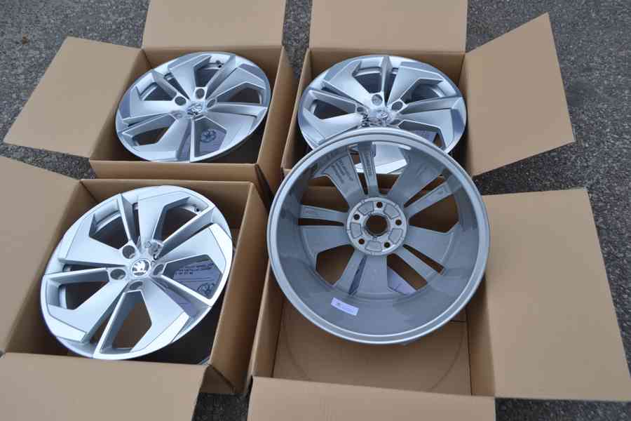 Škoda Octavia IV(RS)  - 18 NOVÉ orig.Alu disky 7.5x18, 5x112 - foto 18