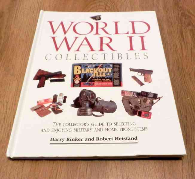 Kniha World War II - sbírkové předměty, průvodce