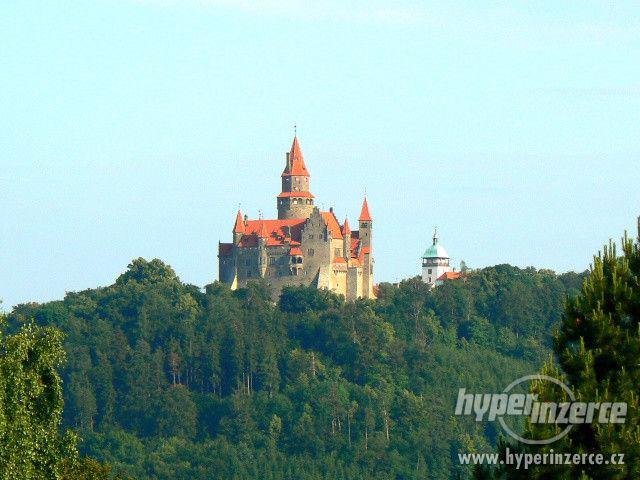 Chata u hradu Bouzov - rekreační ubytování - foto 11
