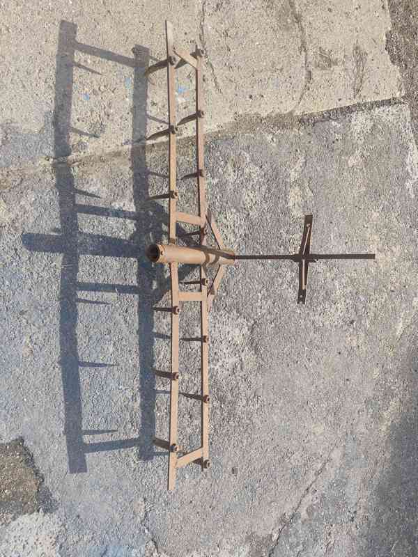 malotraktor Vari  - foto 2